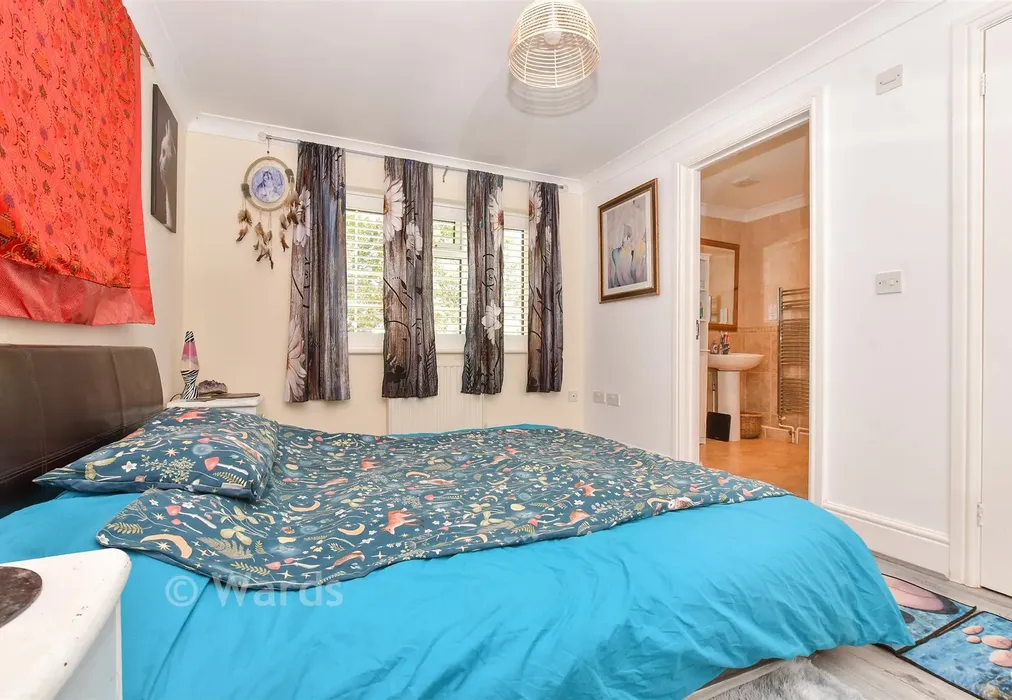 Internal Lifestyle Photograph - Dymchurch Road, Hythe, Kent - Wards of Kent