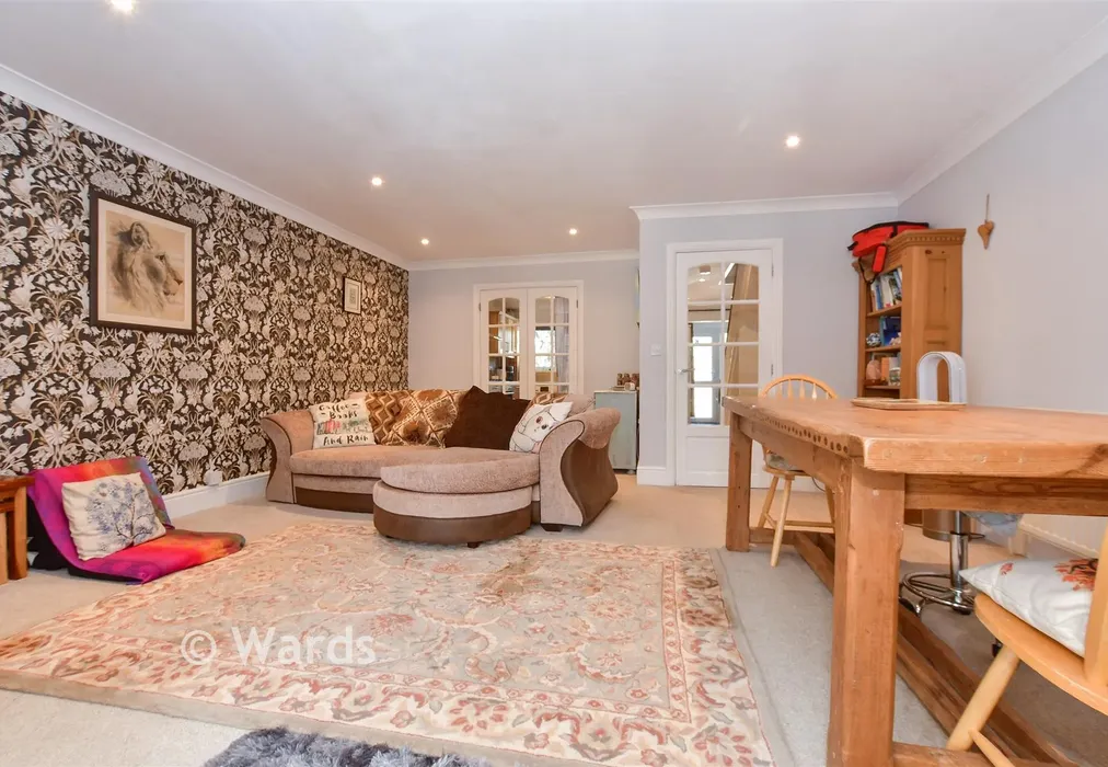 Lounge/Diner - Dymchurch Road, Hythe, Kent - Wards of Kent