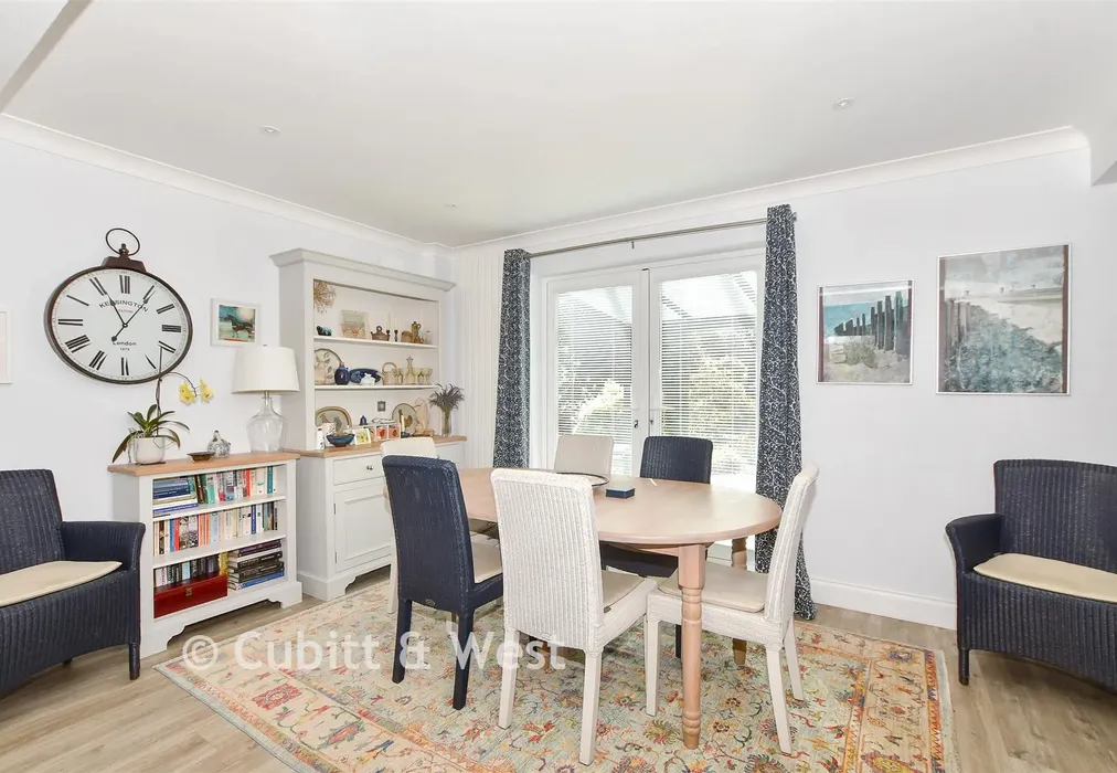 Kitchen/Diner - North Mead, Petworth, West Sussex - Wards of Kent