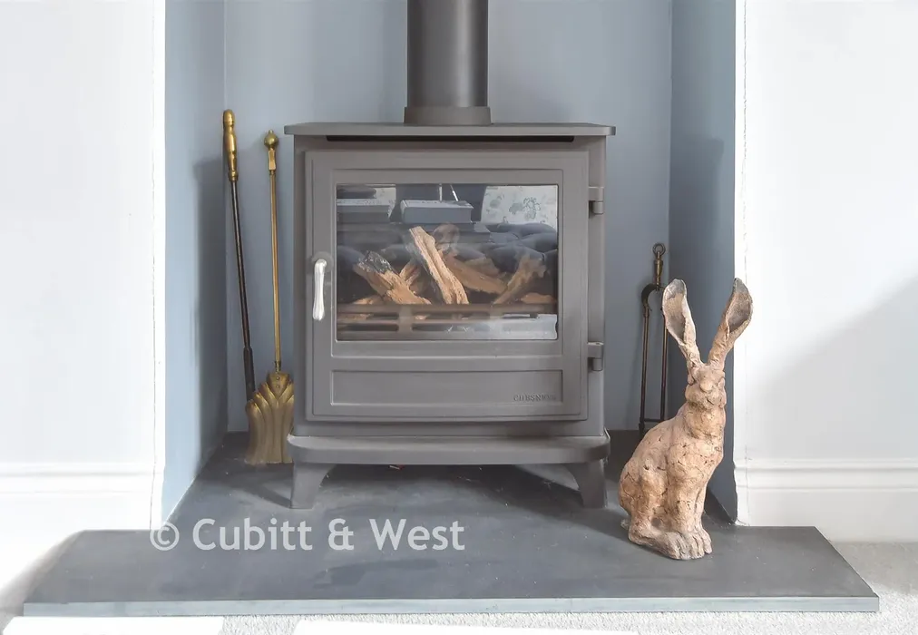 Internal Lifestyle Photograph - North Mead, Petworth, West Sussex - Wards of Kent