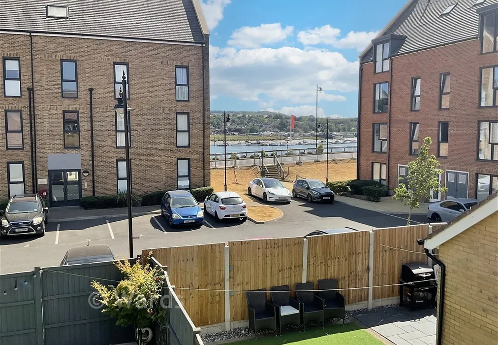 River View - Crusade Way, Rochester, Kent - Wards of Kent