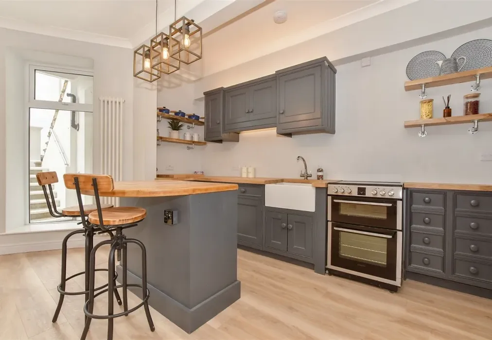Minnis 156 kitchen - Minnis Road Birchington CT7 - Wards of Kent