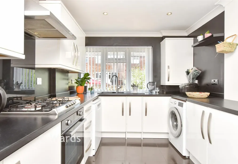 Kitchen/ Dining Room - Mayweed Avenue, Walderslade, Chatham, Kent - Wards of Kent