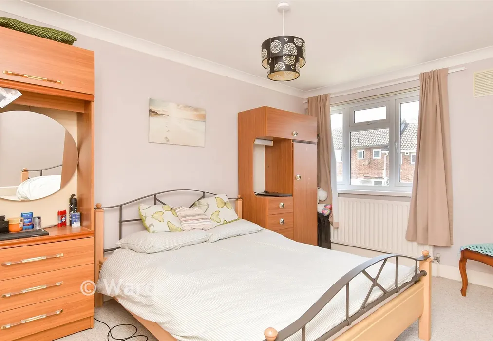 Bedroom 1 - Mayweed Avenue, Walderslade, Chatham, Kent - Wards of Kent