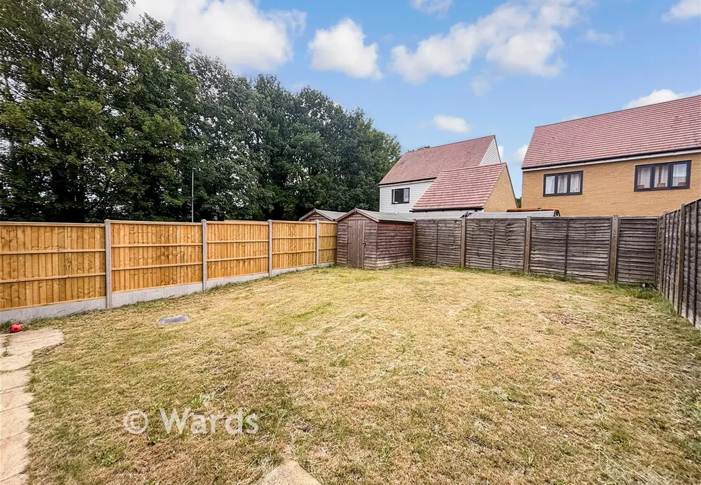 Garden - Brickearth Mews, Faversham, Kent - Wards of Kent