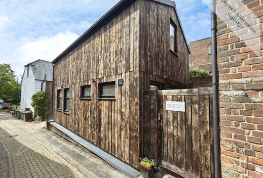 Stone Street Cranbrook TN17 - Wards of Kent
