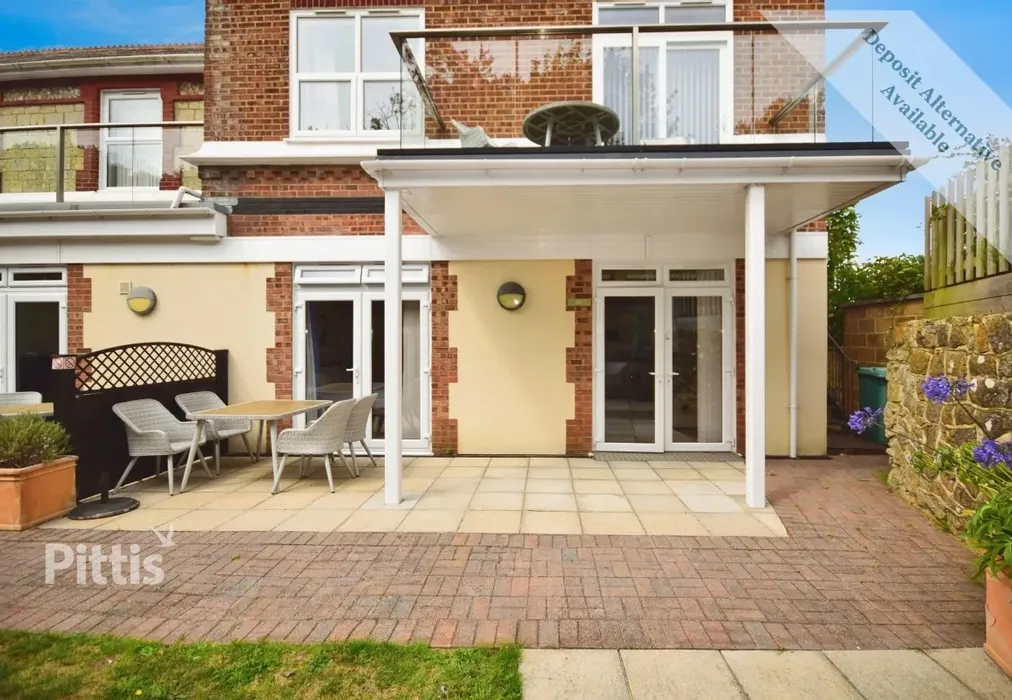  - 2 Crescent Road Shanklin PO37 - Wards of Kent