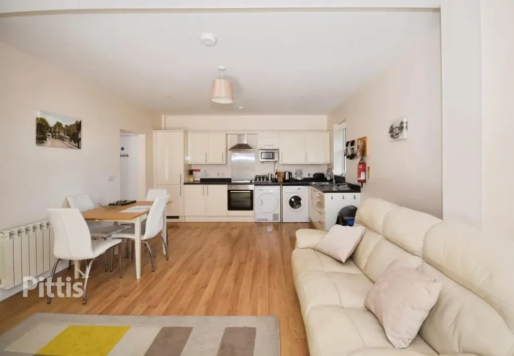  - 2 Crescent Road Shanklin PO37 - Wards of Kent