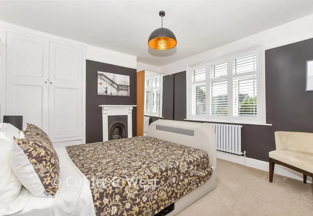 Bedroom 1 - Amberley Road, Hilsea, Hampshire - Wards of Kent