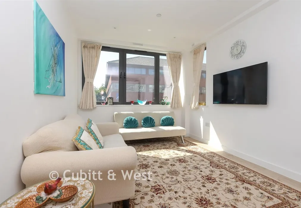 Lounge Kitchen/Diner - Station Road, Redhill, Surrey - Wards of Kent