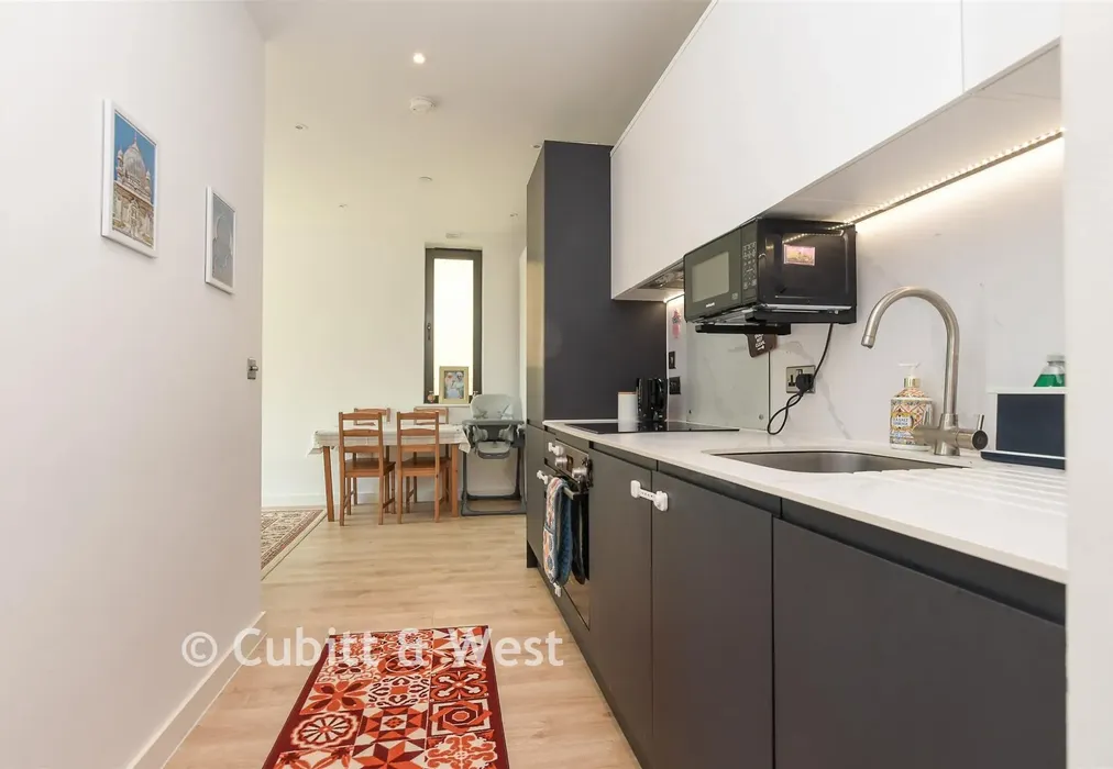 Lounge Kitchen/Diner - Station Road, Redhill, Surrey - Wards of Kent