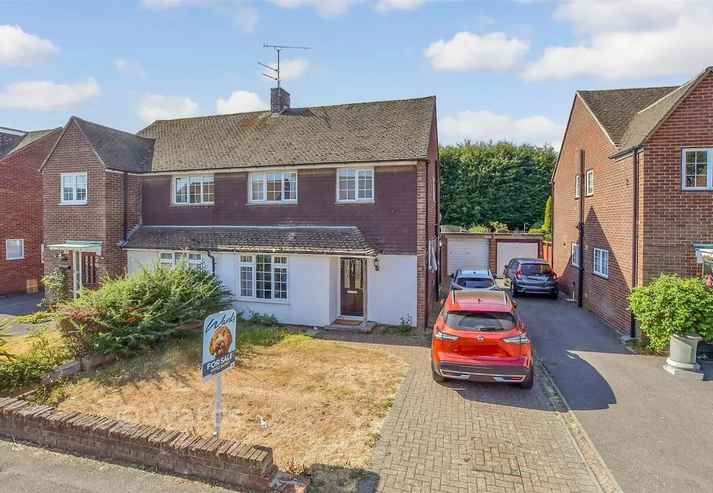 External (Web). - The Avenue, Greenacres, Aylesford, Kent - Wards of Kent
