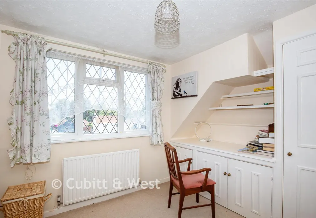 Bedroom 1 - London Road, Ashington, West Sussex - Wards of Kent