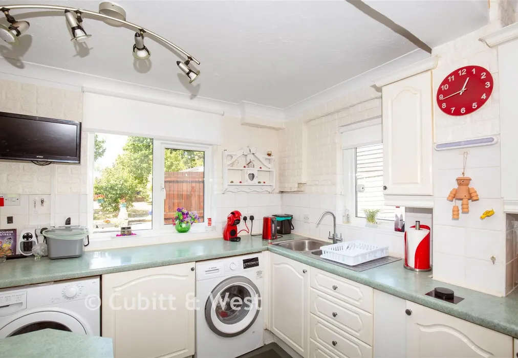 Kitchen - London Road, Ashington, West Sussex - Wards of Kent