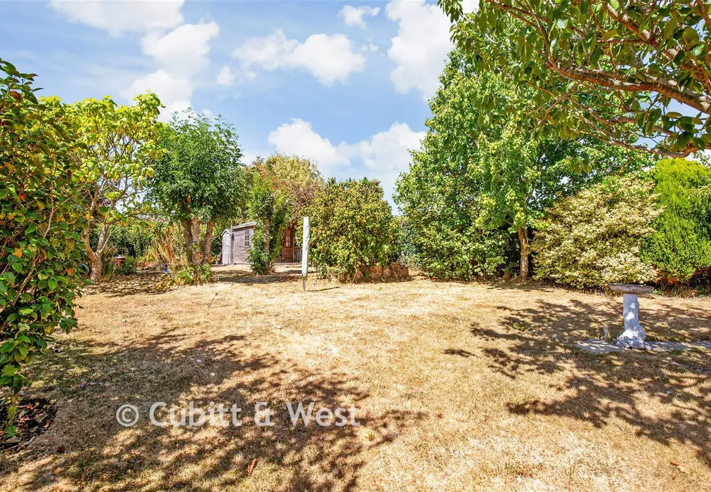 Rear Garden - London Road, Ashington, West Sussex - Wards of Kent