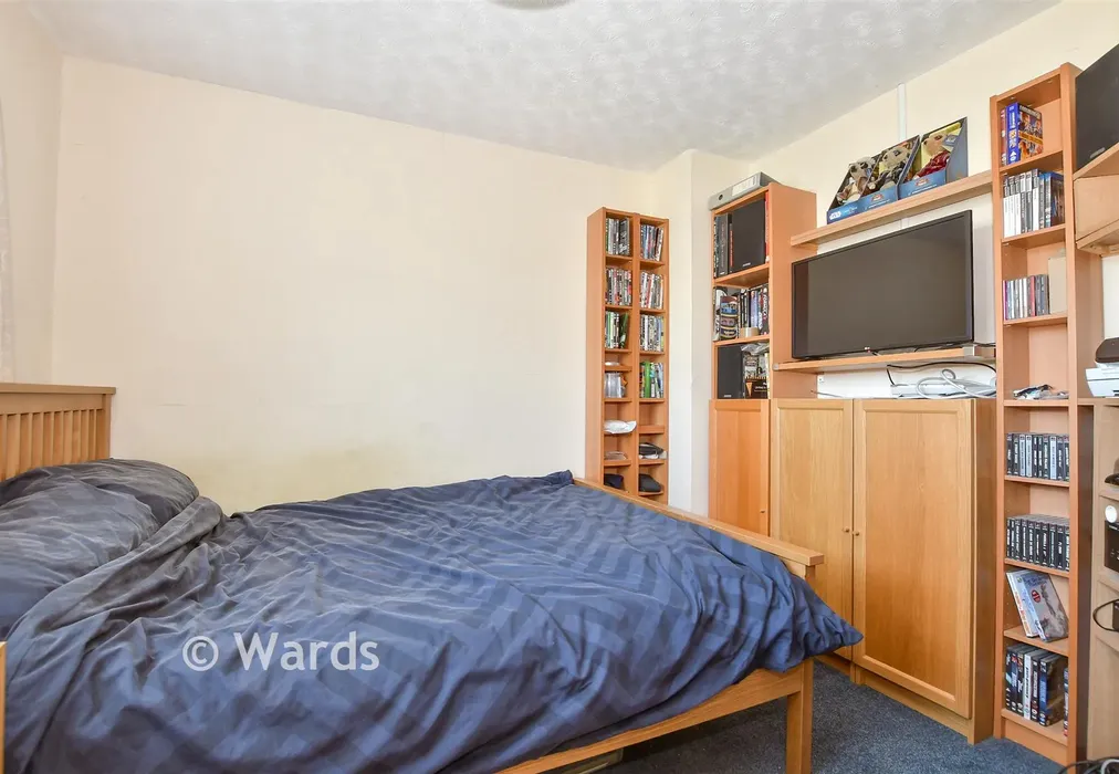 Bedroom 2 - Burston Road, Coxheath, Maidstone, Kent - Wards of Kent