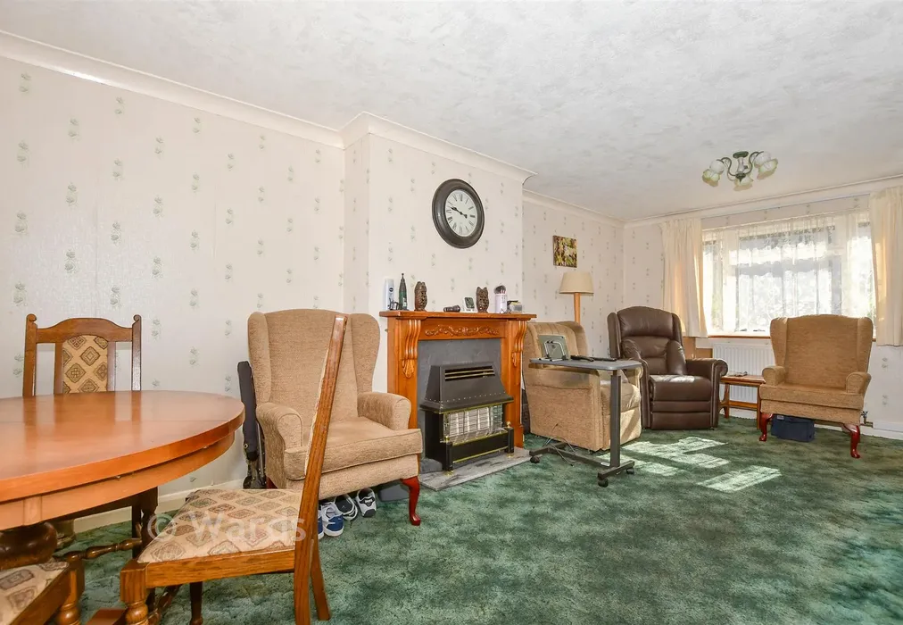 Lounge/Diner - Burston Road, Coxheath, Maidstone, Kent - Wards of Kent