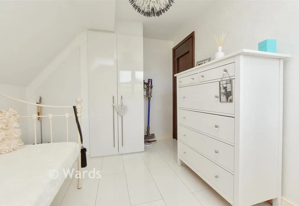 Bedroom 3 - Little John Avenue, Walderslade, Chatham, Kent - Wards of Kent