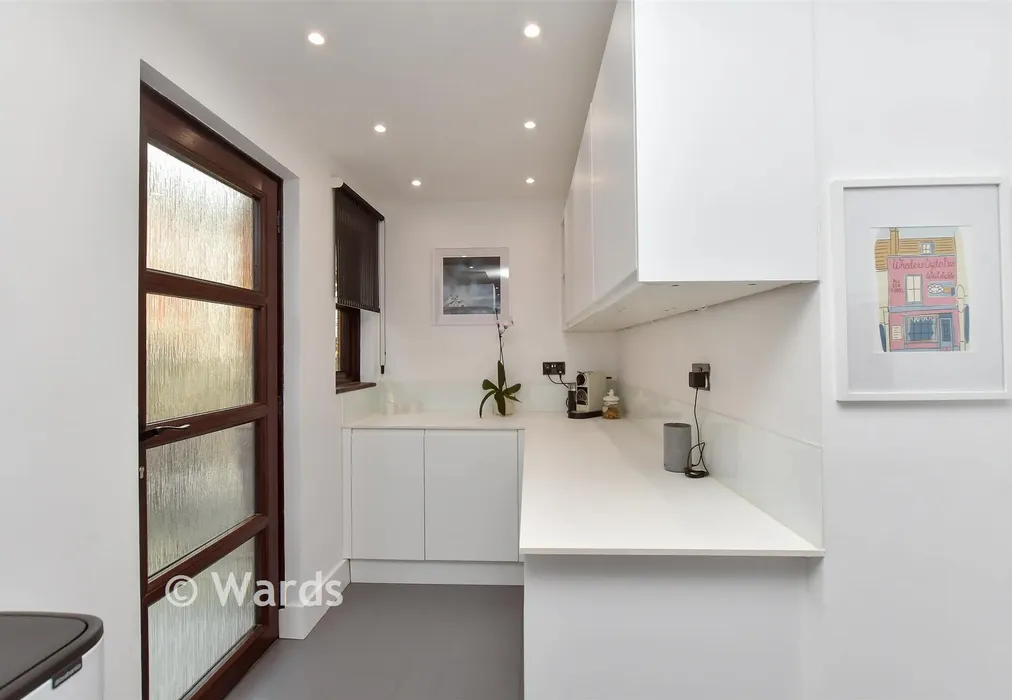 Kitchen - Little John Avenue, Walderslade, Chatham, Kent - Wards of Kent