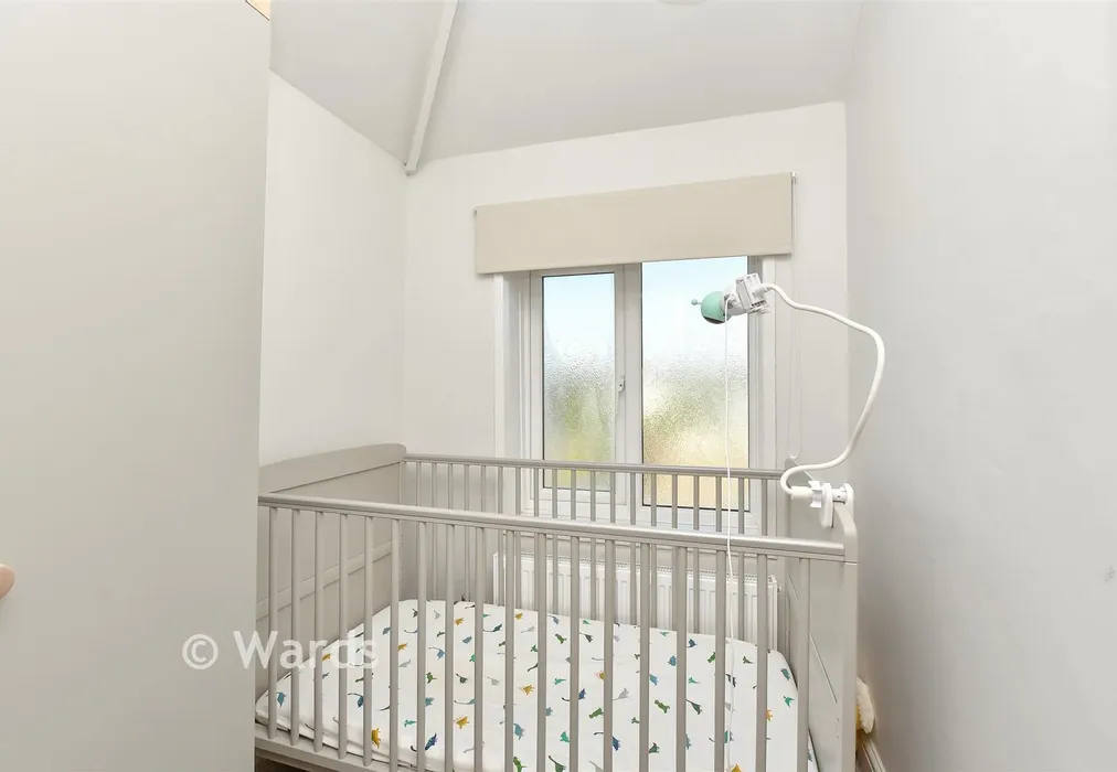 Bedroom 3 - Woodstock Road, Strood, Rochester, Kent - Wards of Kent