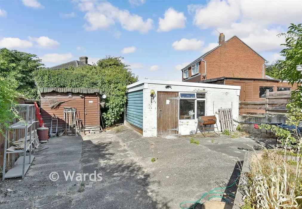 Rear Garden - Woodstock Road, Strood, Rochester, Kent - Wards of Kent