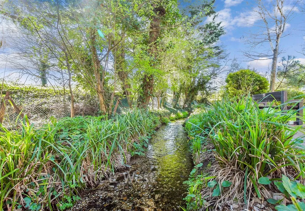 Local Area - Brockhampton Road, Havant, Hampshire - Wards of Kent