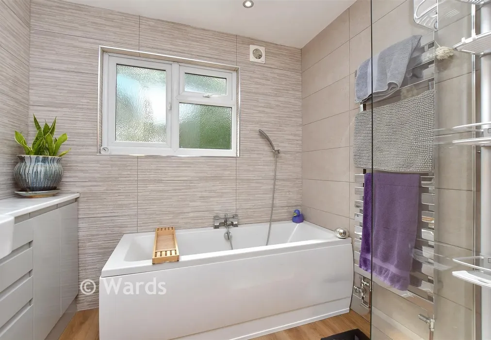 Bathroom - Longhurst Drive, Walderslade, Chatham, Kent - Wards of Kent