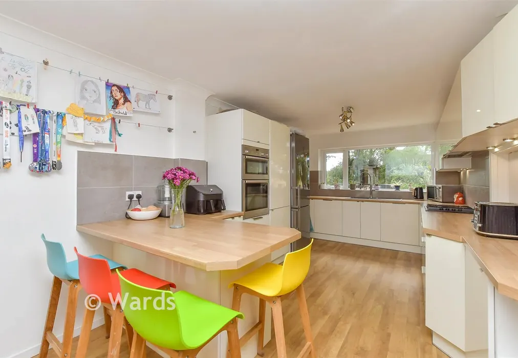 Kitchen/     Breakfast Room - Longhurst Drive, Walderslade, Chatham, Kent - Wards of Kent