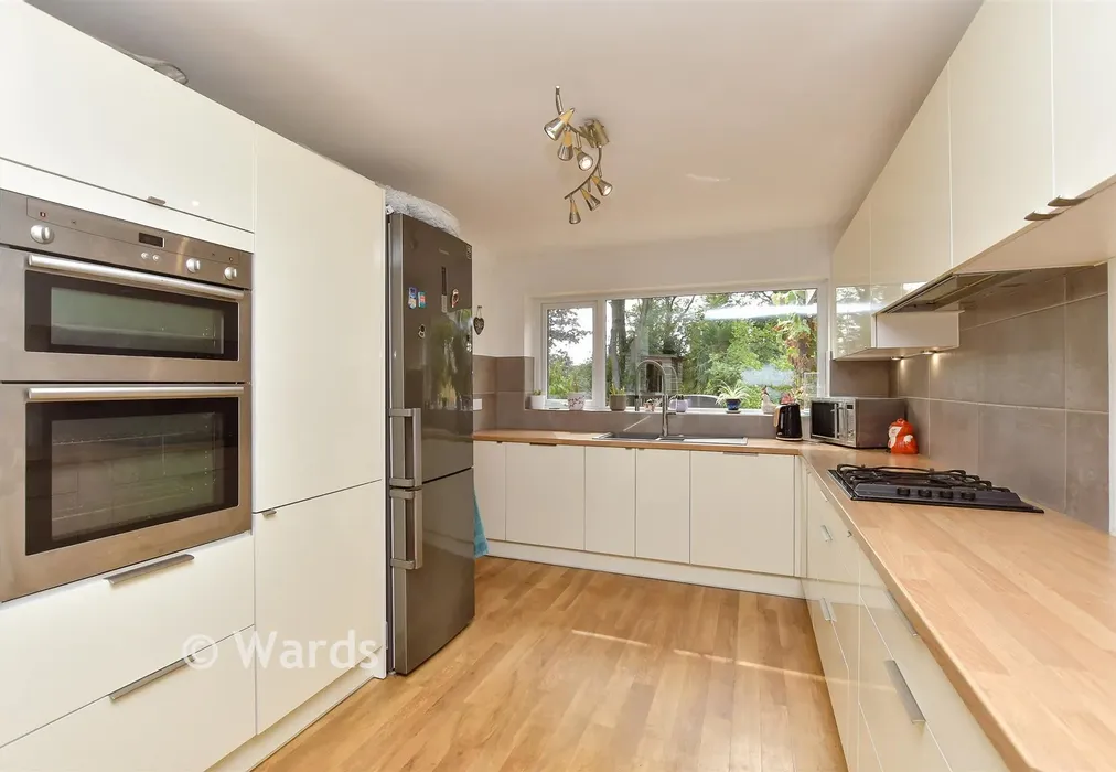Kitchen/     Breakfast Room - Longhurst Drive, Walderslade, Chatham, Kent - Wards of Kent