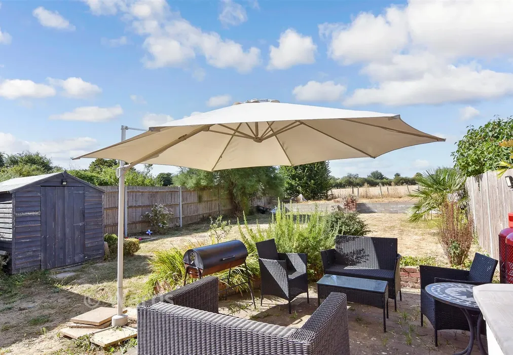 Rear Garden - St. Francis Road, Harvel, Meopham, Kent - Wards of Kent
