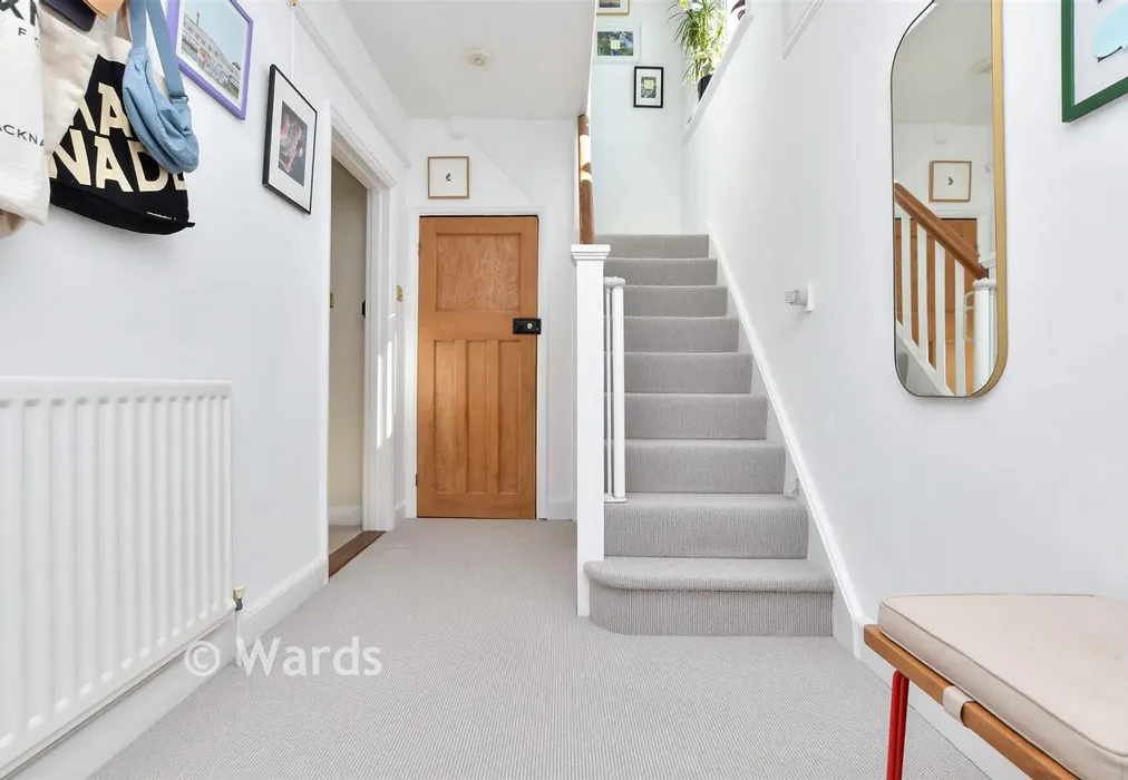 Hallway - Clare Road, Whitstable, Kent - Wards of Kent