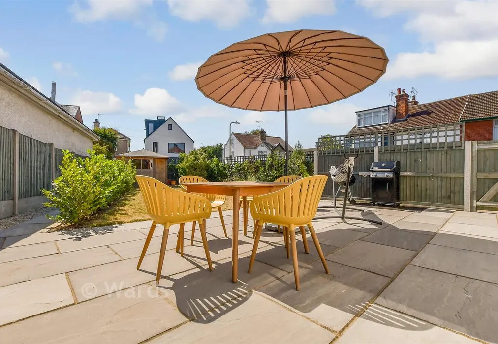 Rear Garden - Clare Road, Whitstable, Kent - Wards of Kent