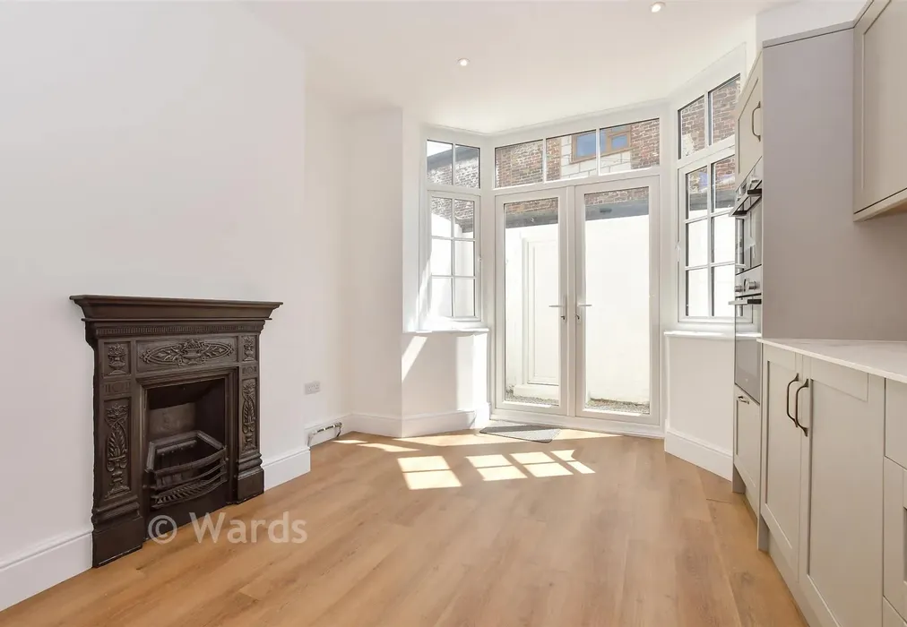 Kitchen/ Breakfast Room - Stanhope Road, Deal, Kent - Wards of Kent