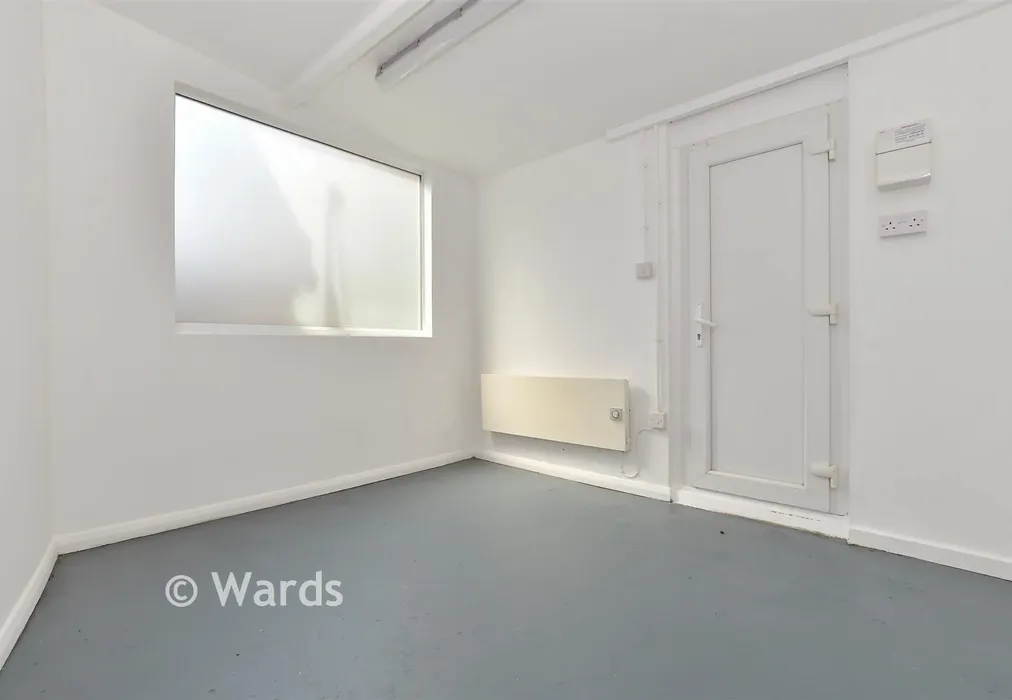 Room 1 - Stanhope Road, Deal, Kent - Wards of Kent