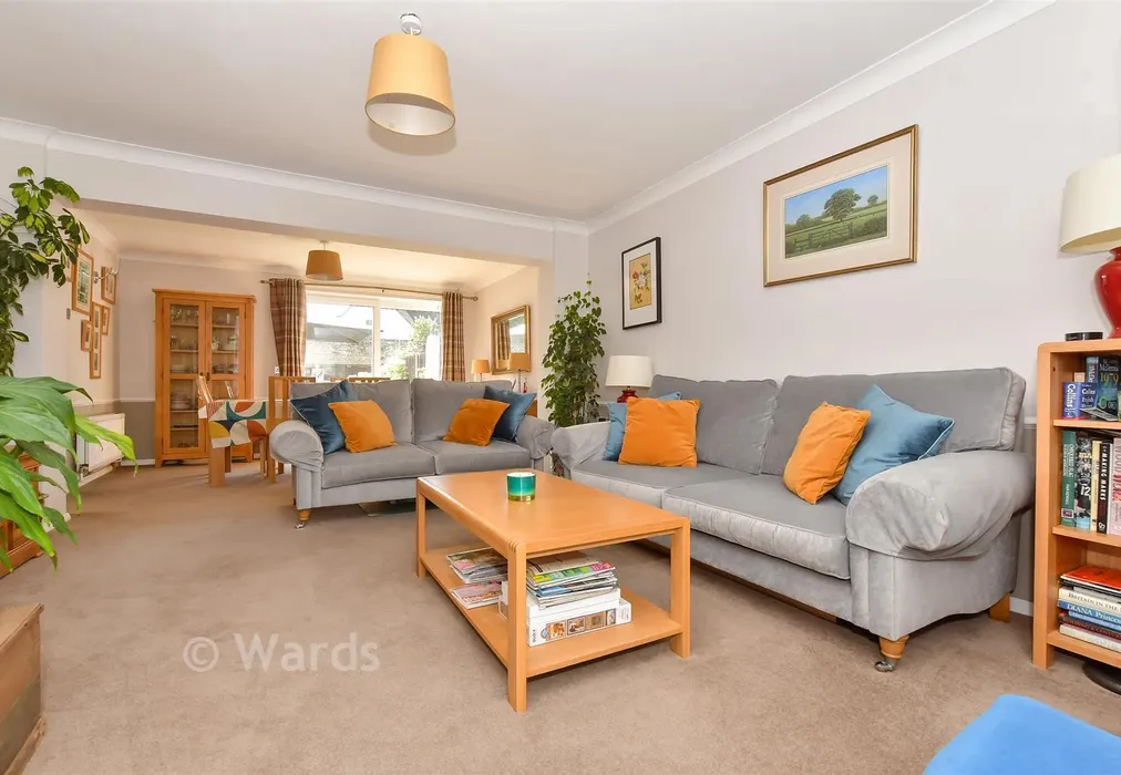 Lounge - Haywards Close, Deal, Kent - Wards of Kent