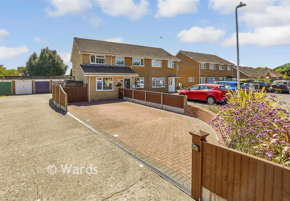 Driveway/Parking - Haywards Close, Deal, Kent - Wards of Kent