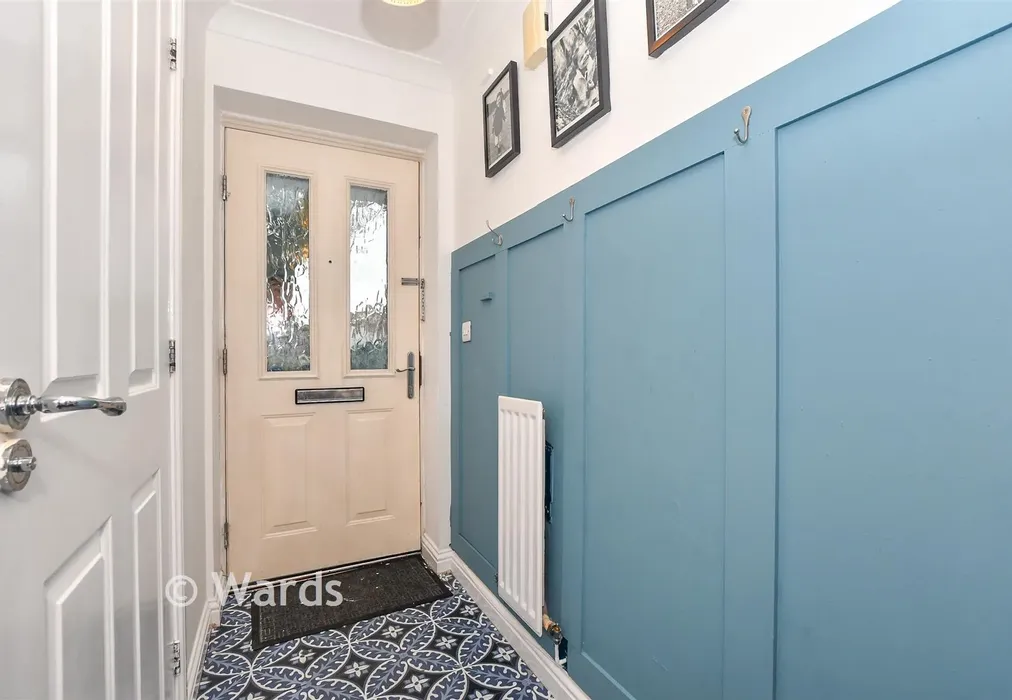 Entrance Hall - Finch Close, Faversham, Kent - Wards of Kent