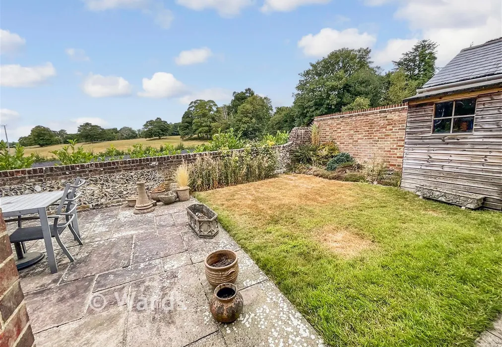 Rear Garden - The Street, Barham, Canterbury, Kent - Wards of Kent