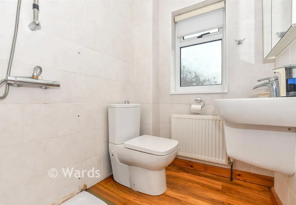 En-Suite Shower Room - Beach Approach, Warden Bay, Sheerness, Kent - Wards of Kent