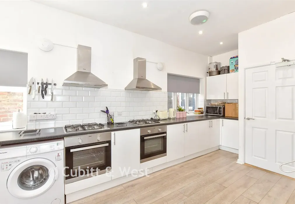 Kitchen/Diner - Chichester Road, Portsmouth, Hampshire - Wards of Kent