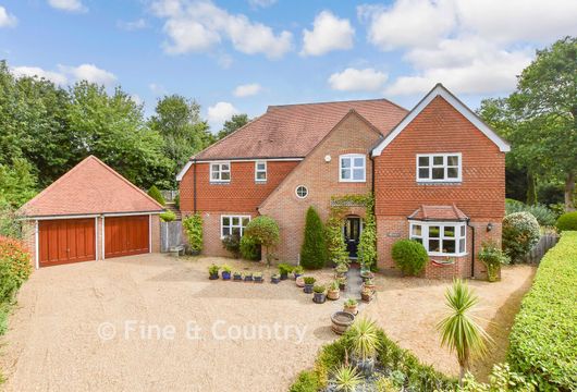 Delarue Close, Tonbridge, Kent - Wards of Kent