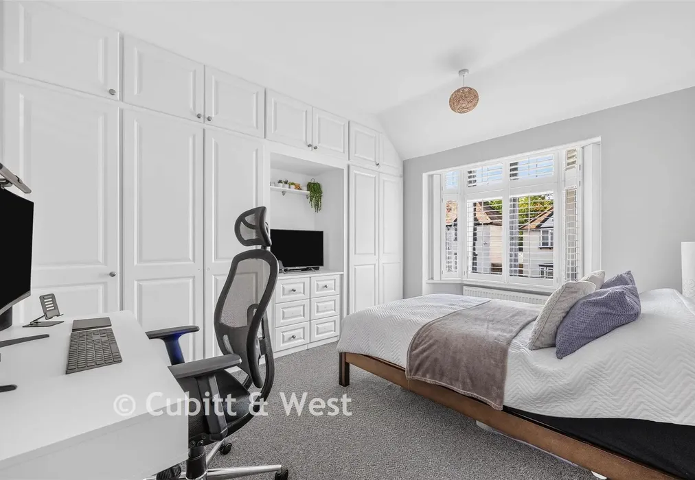 Bedroom 1 - Wilmot Road, Purley, Surrey - Wards of Kent