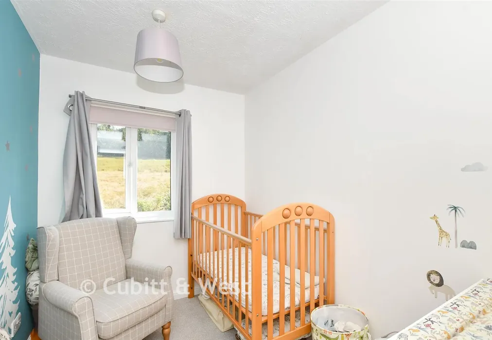 Bedroom 3 - Longsdon Way, Caterham, Surrey - Wards of Kent