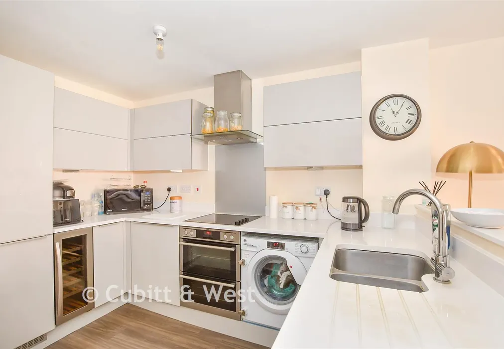 Kitchen/Diner - Daffodil Way, Havant, Hampshire - Wards of Kent