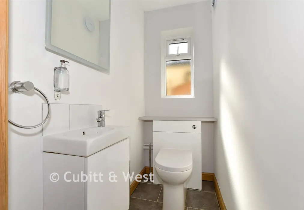 WC - Monson Road, Redhill, Surrey - Wards of Kent