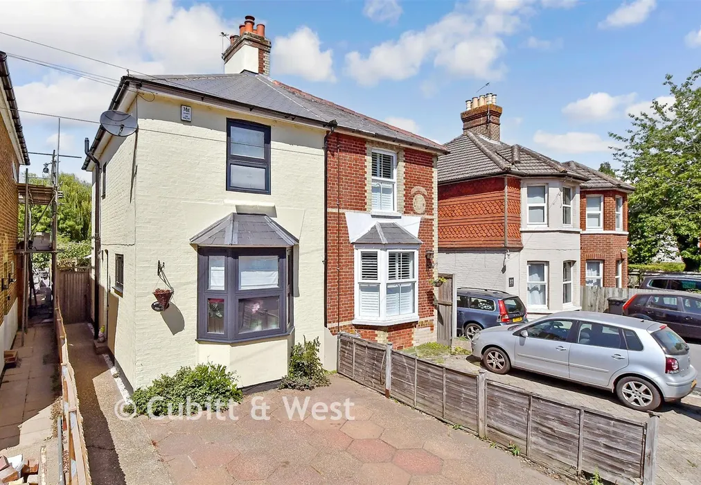 External (Brochure) - Povey Cross Road, Horley, Surrey - Wards of Kent
