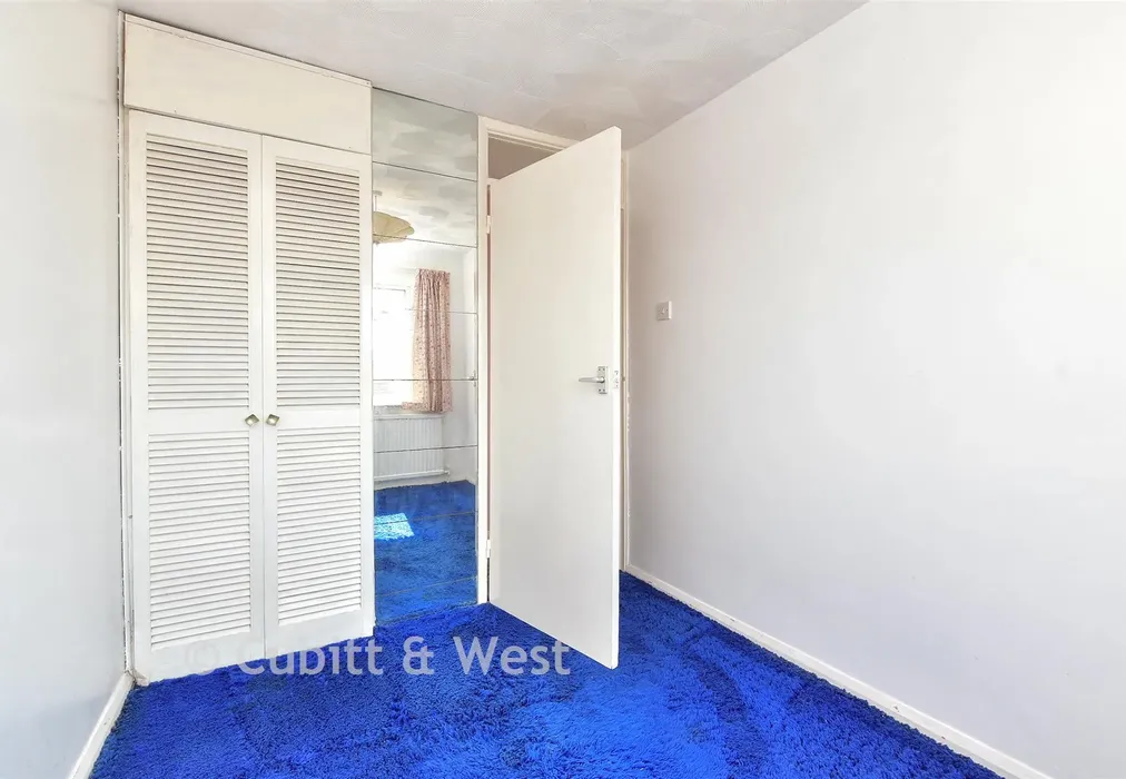 Bedroom 3 - Lambourne Road, Brighton, East Sussex - Wards of Kent