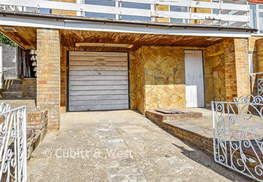 Garage - Lambourne Road, Brighton, East Sussex - Wards of Kent