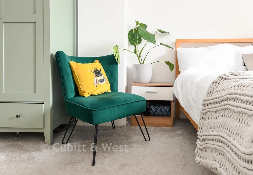 Internal Lifestyle Photograph - Marketfield Way, Redhill, Surrey - Wards of Kent