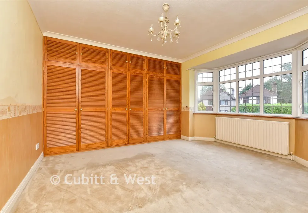 Bedroom 1 - Ashurst Road, Tadworth, Surrey - Wards of Kent